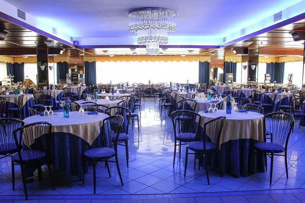 Grand Hotel Dei Cesari Anzio Esterno foto